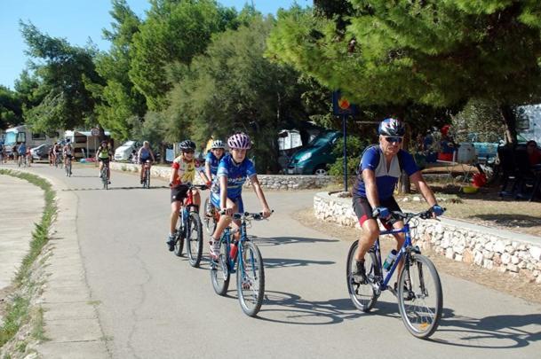 Ks Holidays Jezera Εξωτερικό φωτογραφία